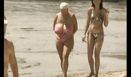 Neukte de gevangene in heerlijke sex filmpjes het openbaar.